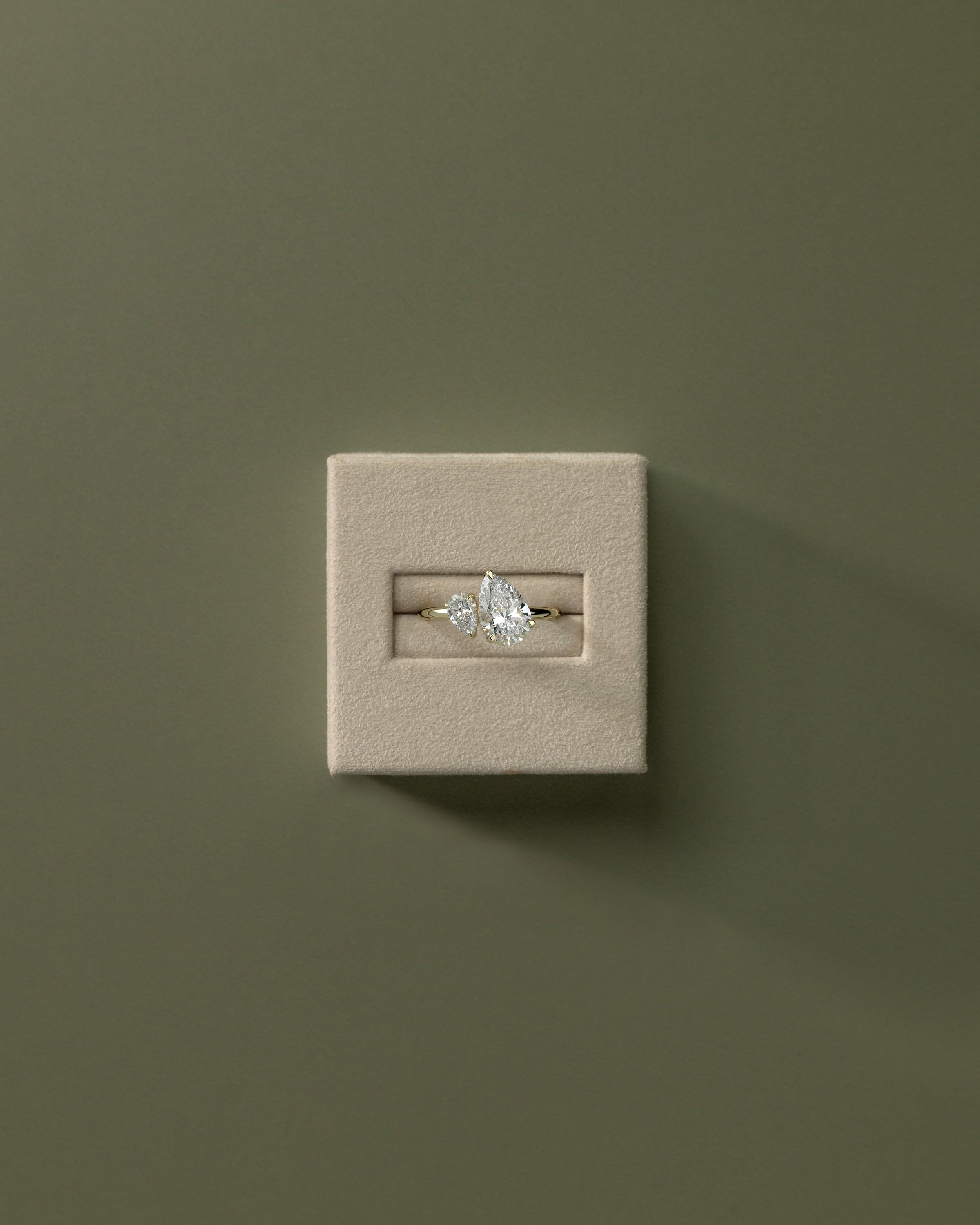 0.50CT Pear & 2.25CT Pear Lab Grown Diamond Toi et Moi Engagement Ring
