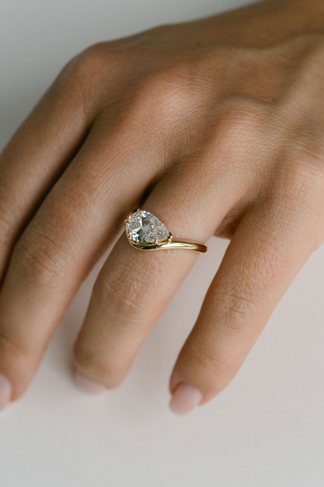 2.0CT Pear Lab Grown Diamond Wave Curved Band Engagement Ring