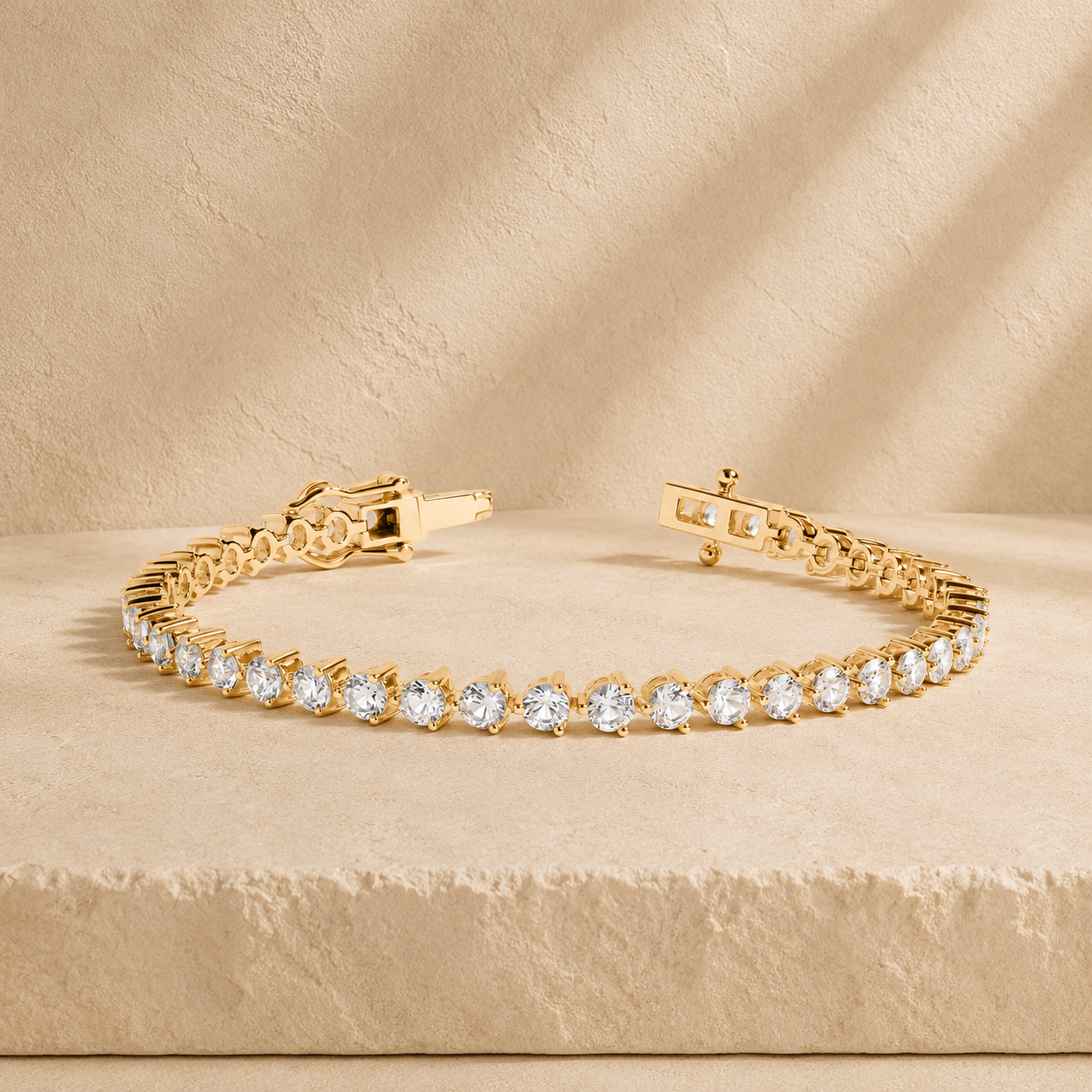 Three-Prong Set Round Cut Lab Grown Diamond Tennis Bracelet