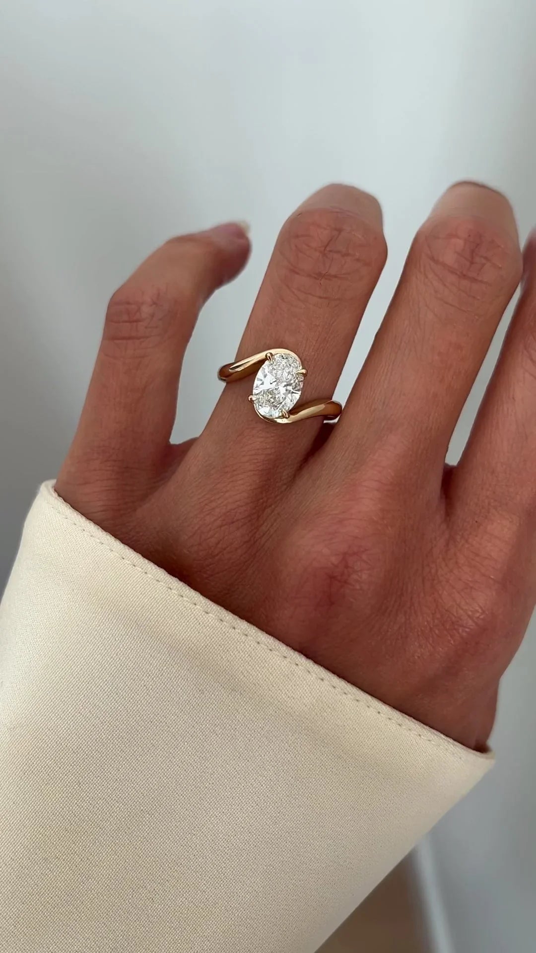 2.0CT Oval Lab Grown Diamond Unique Ring With Matching Curved Band
