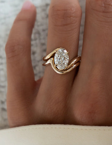 2.0CT Oval Lab Grown Diamond Unique Ring With Matching Curved Band