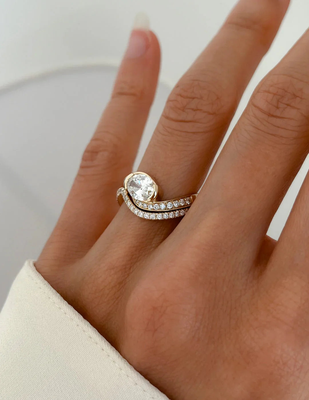 1.0CT Oval Lab Grown Diamond By Pass Unique Ring With Band