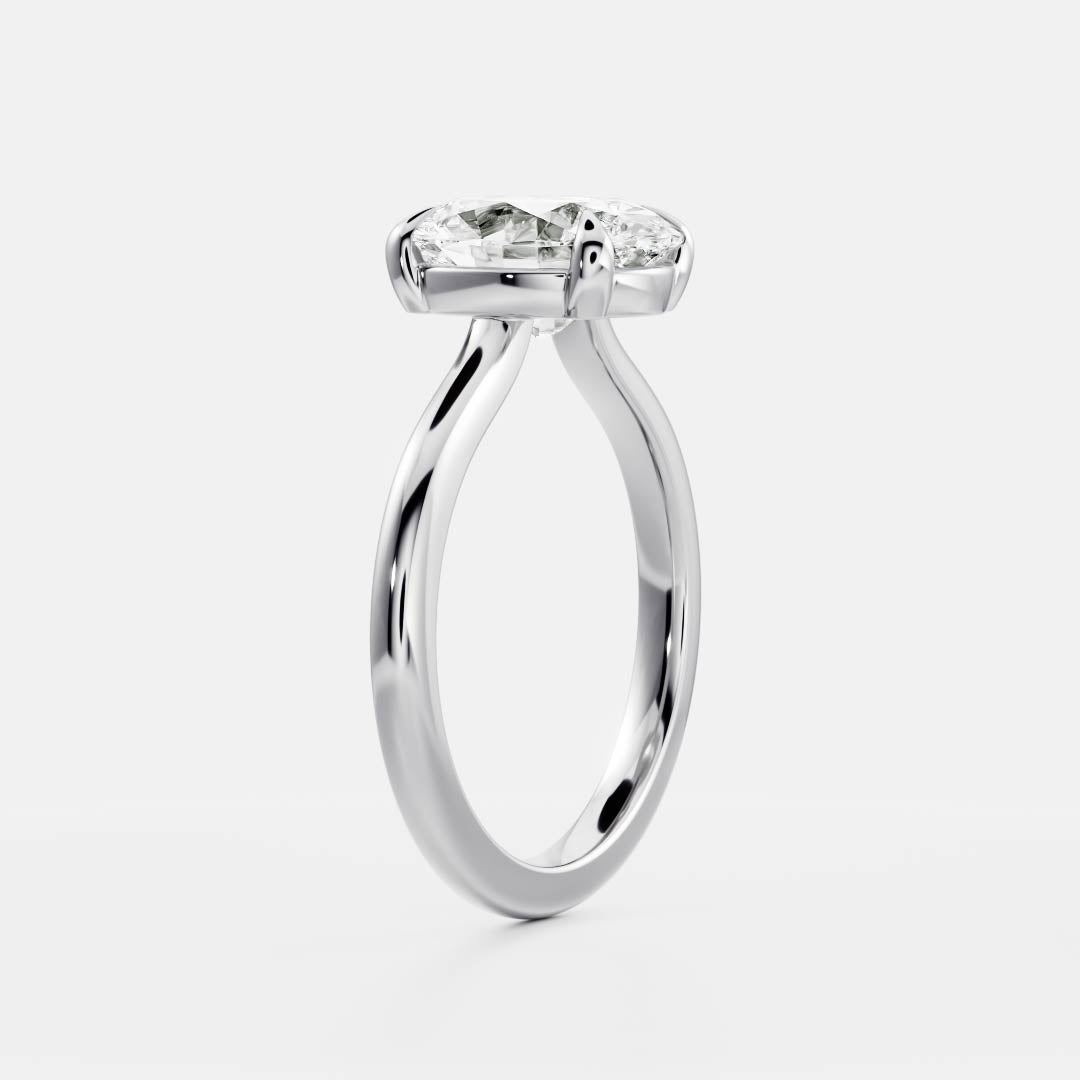 The Luise Ring® - Oval Solitaire