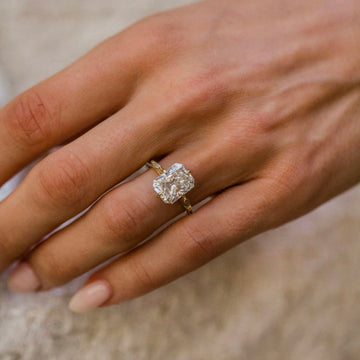2.0CT-4.0CT Radiant Lab Grown Diamond Three Stone Engagement Ring