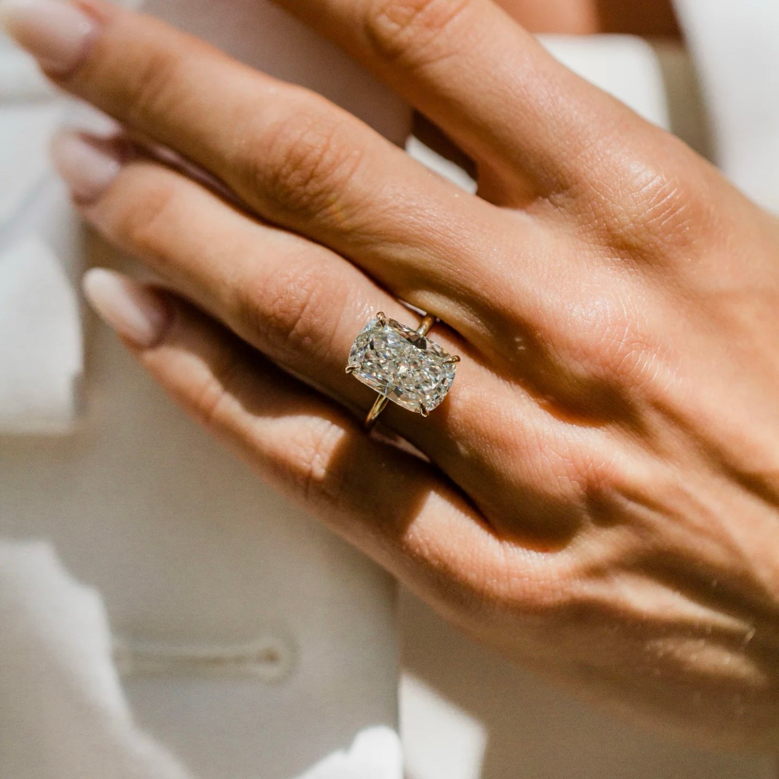 4.0CT-6.0CT Elongated Cushion Lab Grown Diamond Hidden Halo Solitaire Engagement Ring