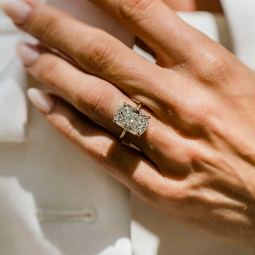 4.0CT-6.0CT Elongated Cushion Lab Grown Diamond Hidden Halo Solitaire Engagement Ring