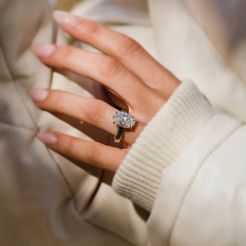 2.50CT-4.50CT Oval Lab Grown Diamond Solitaire Engagement Ring