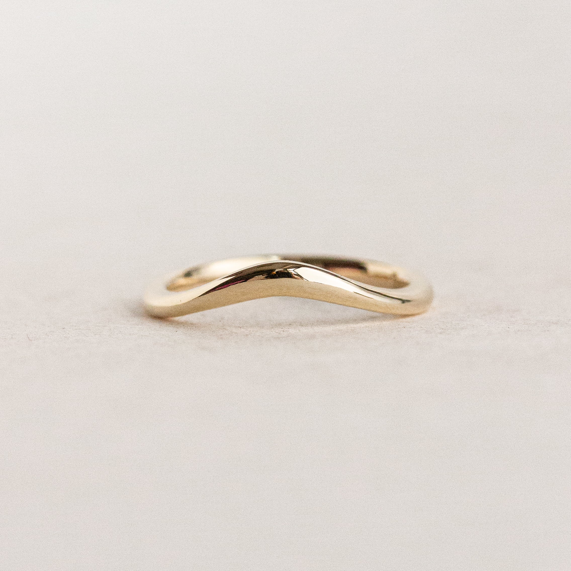 14K Solid Gold Round Lab Grown Diamond Contour Band