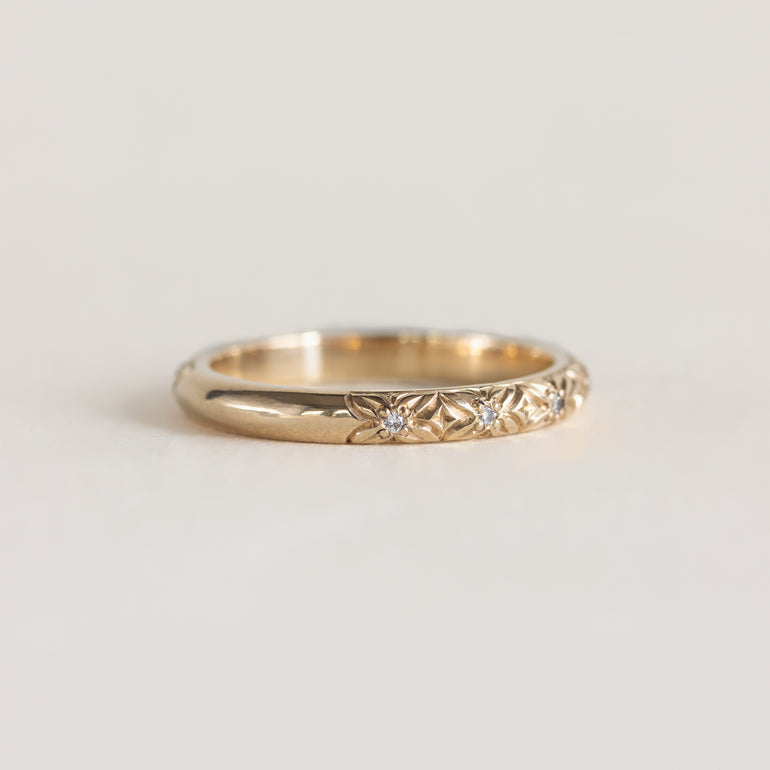Round Lab Grown Diamond Floral Engraved Wedding Band