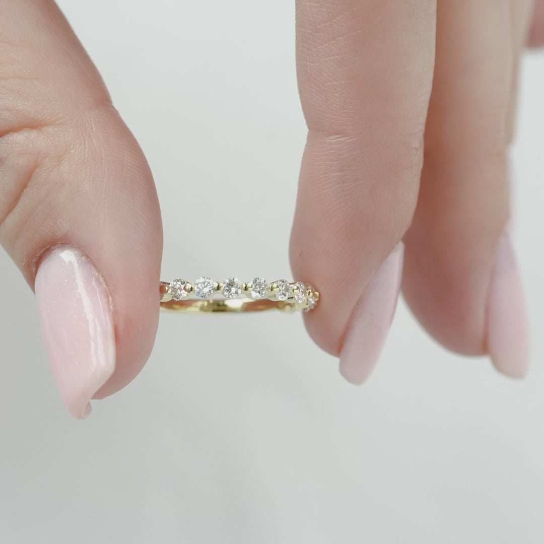 Round Lab Grown Diamond Floating Bubble Pave Wedding Band